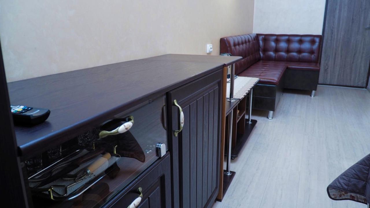Hotel "Nizhyn" Zewnętrze zdjęcie